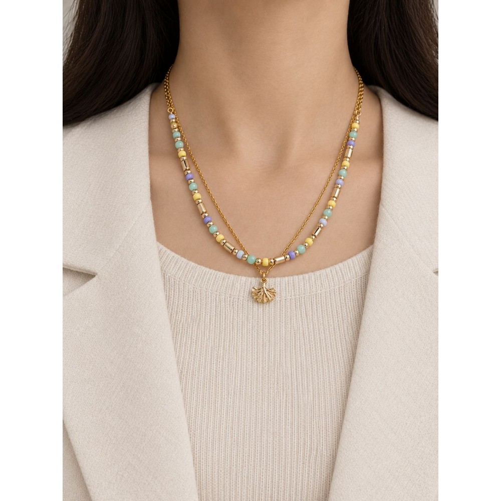 گردنبند دولایه مهره ای و زنجیری طلایی پلاک صدفی برند accessories