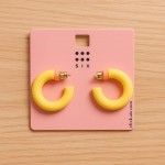 گوشواره فانتزی زرد برند six