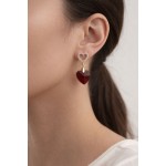 گوشواره میخی قلبی قرمز نگین دار برند I am