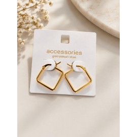 گوشواره دخترانه استیل روکش طلا مربعی برند accessories