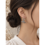 گوشواره حلقه ای آویز پلنگ نقره ای